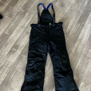 L.L Bean  snow suit size 10 kid black
